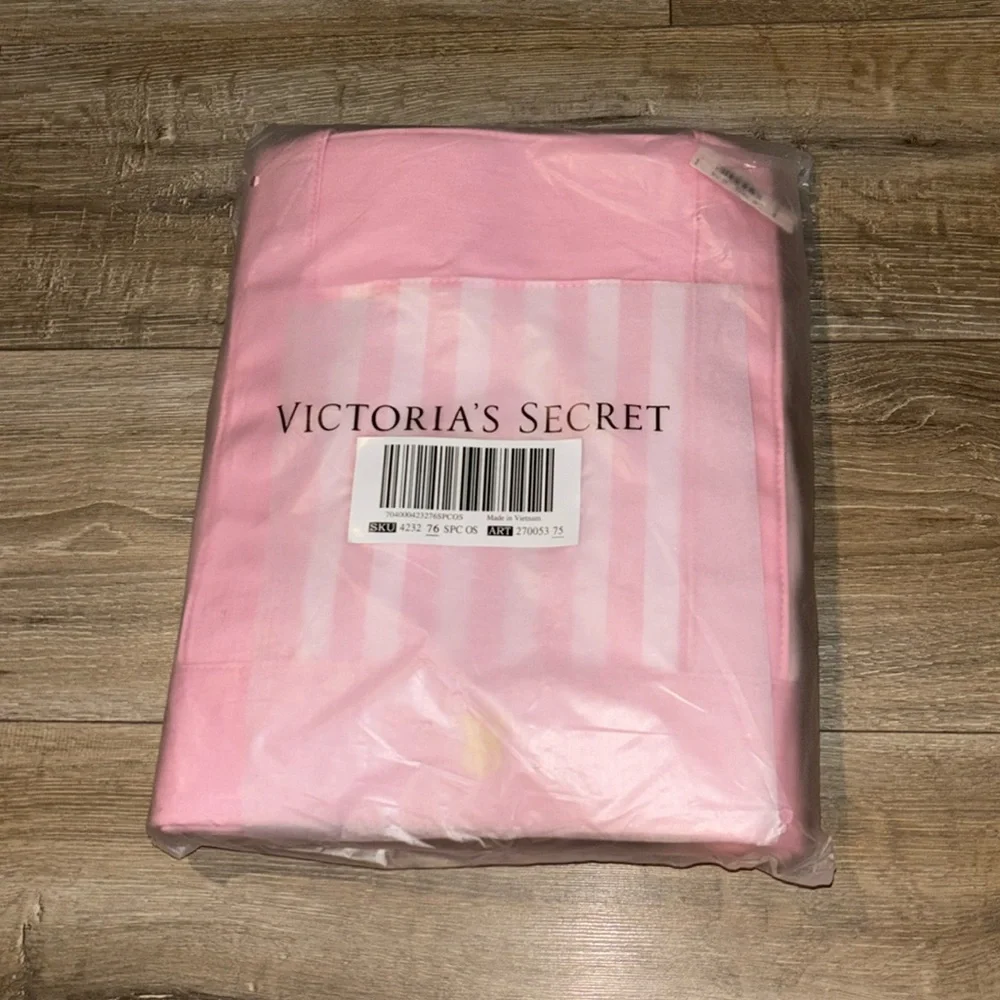 Victoria’s Secret Pocket Tote Bag